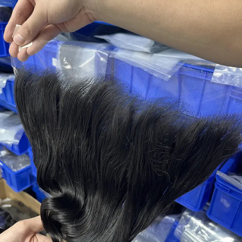 13x4 HD/ Transparent Frontal Loose Wave
