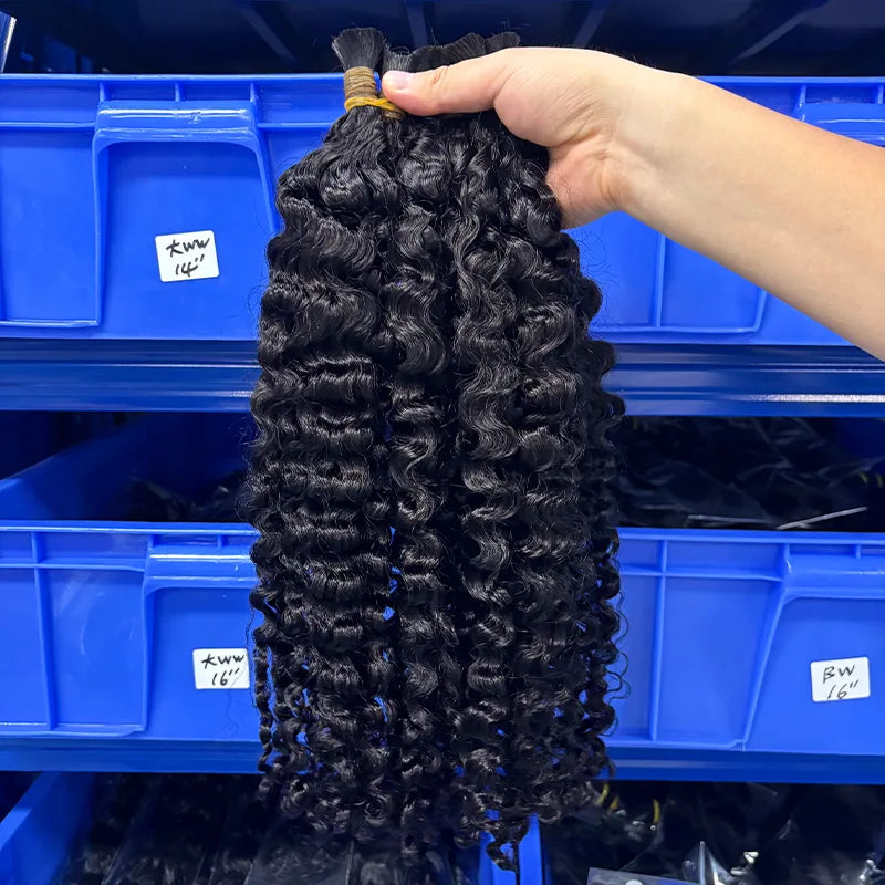 Cheveux humains vierges bouclés bohèmes en vrac pour tresser